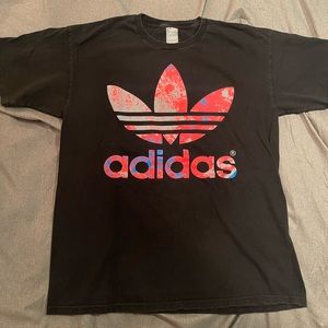 Men’s Adidas shirt